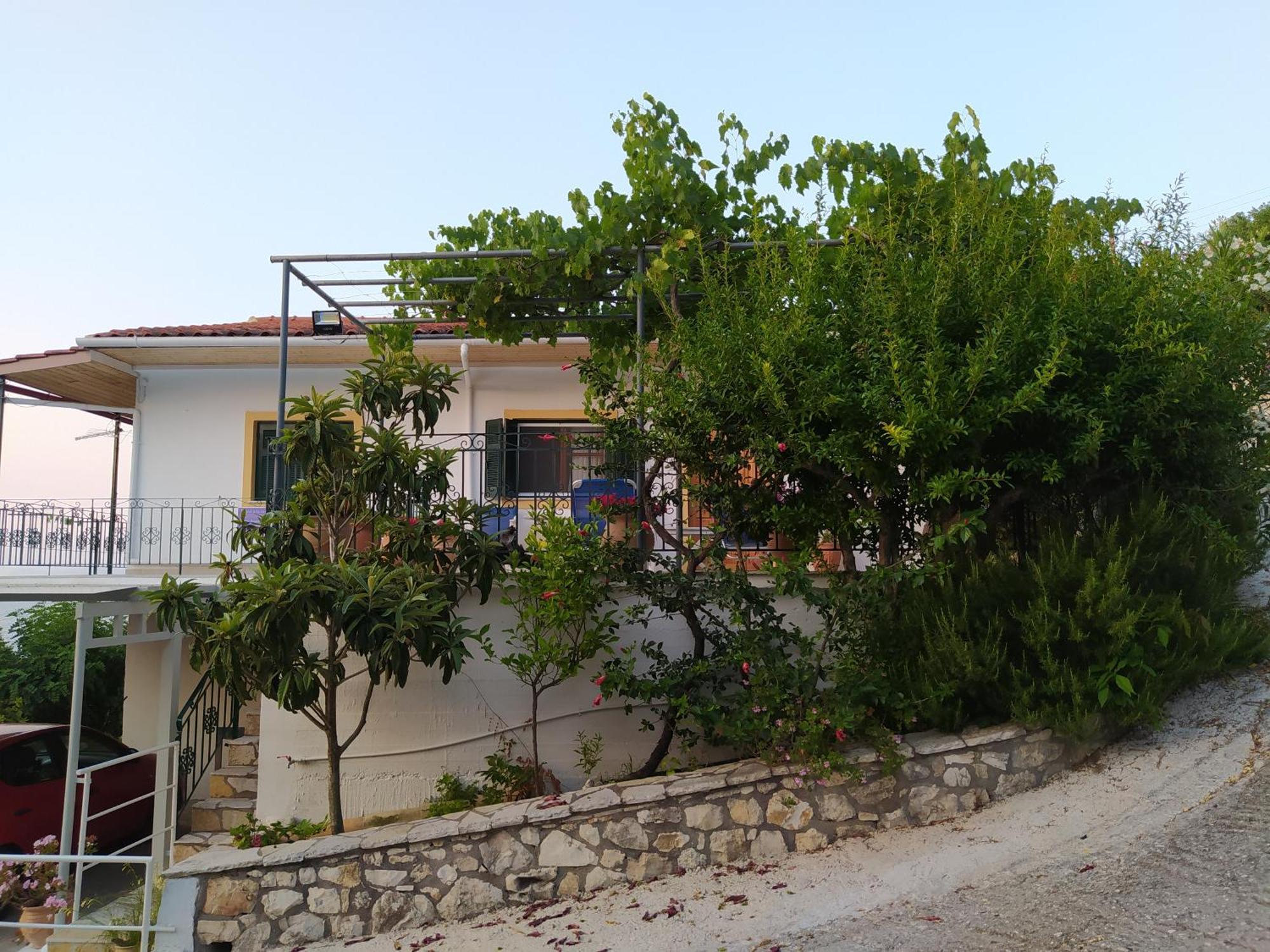 Captain'S House Longos  Exterior photo